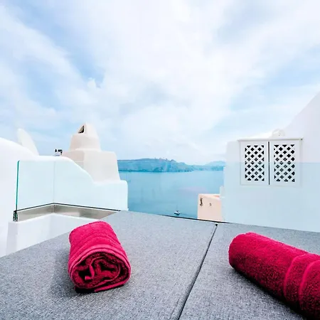 Caldera Romance Cave Oia, Santorini Private Terrace Outdoor Hot Tub Spectacular Sunset Caldera Views Traditional Cave-style Luxury, 别墅 *